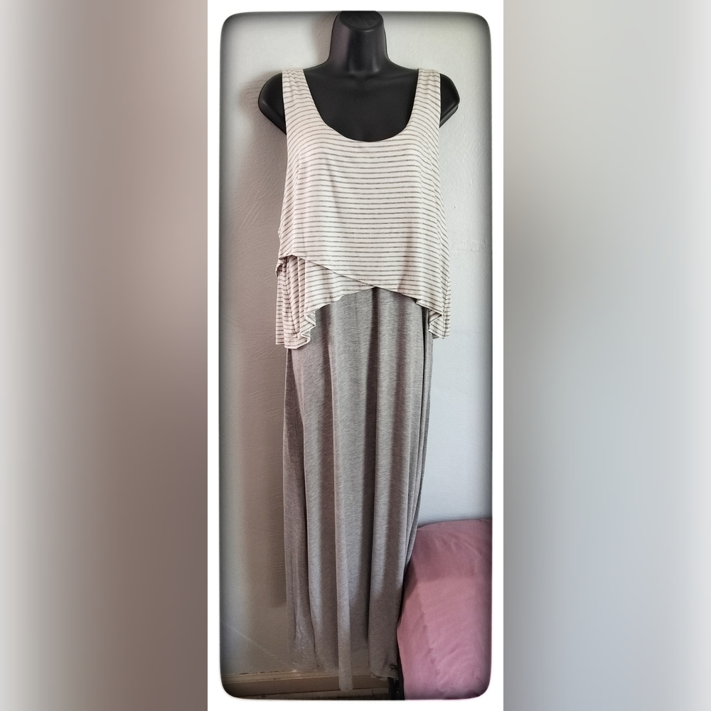 Chelsea & Theodore Gray & White Striped Sleeveless Maxi Dress Sz XL
